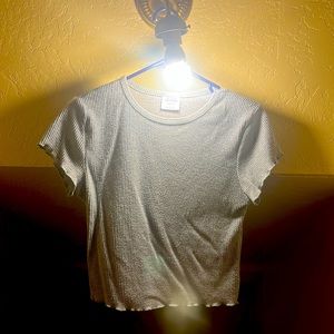 Women’s Large gray crop top